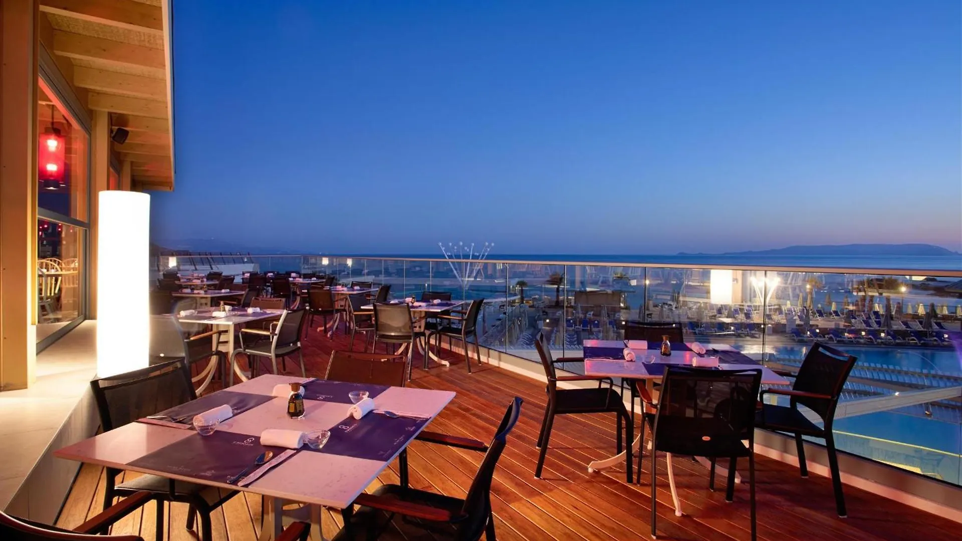 *****  Arina Beach Resort Kokkini Hani Grecia