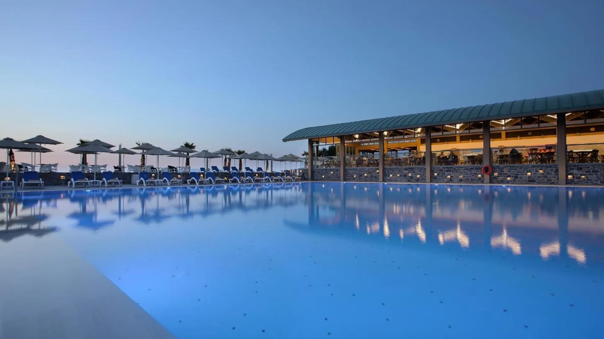Arina Beach Resort Kokkini Hani 5*,