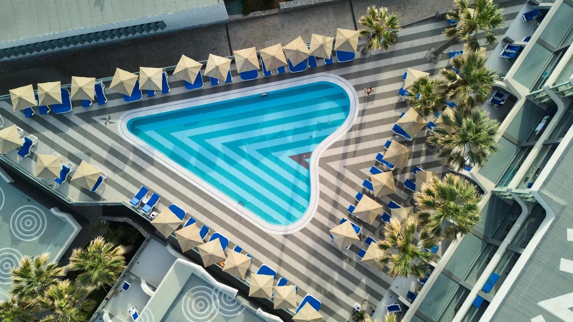 *****  Arina Beach Resort Kokkini Hani Greece